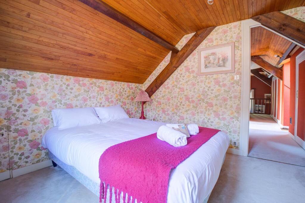 Bois Et Chiffons Famille Et Confort Siorac-en-Périgord Buitenkant foto
